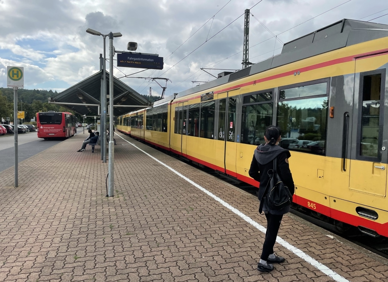Bahnhof Remchingen Wilferdingen/Singen